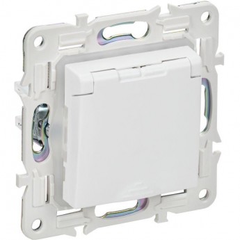 Розетка 1-местная IEK SK-R16-16-44-K01 SKANDY 16А IP44 с заземл. защ. штроки с крышкой SK-R11W арктический белый Розетка 1-местная IEK SK-R16-16-44-K01 SKANDY 16А IP44 с заземл. защ. штроки с крышкой SK-R11W арктический белый